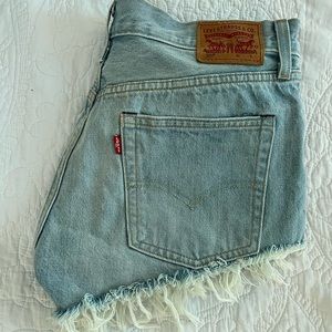 Brand new WITH tags, Levi jean shorts.